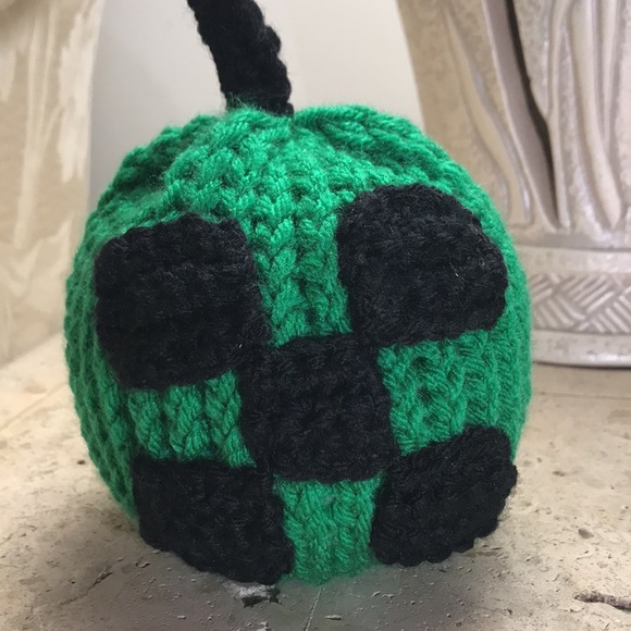 Minecraft Inspired Fall or Halloween Crochet Pumpkin - Picture 1 of 6
